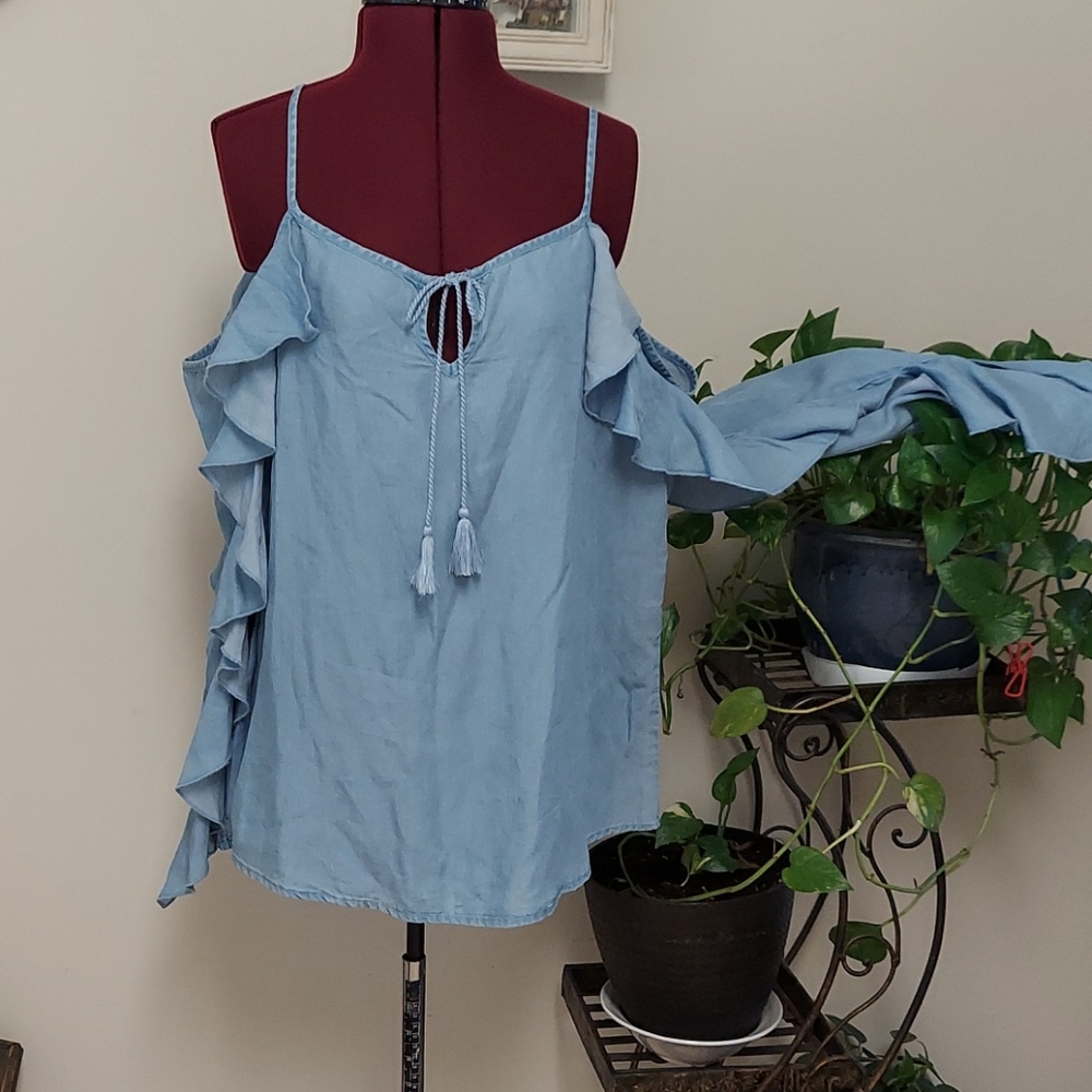 Rachel Roy Cold Shoulder Ruffle Top - Picture 3 of 10